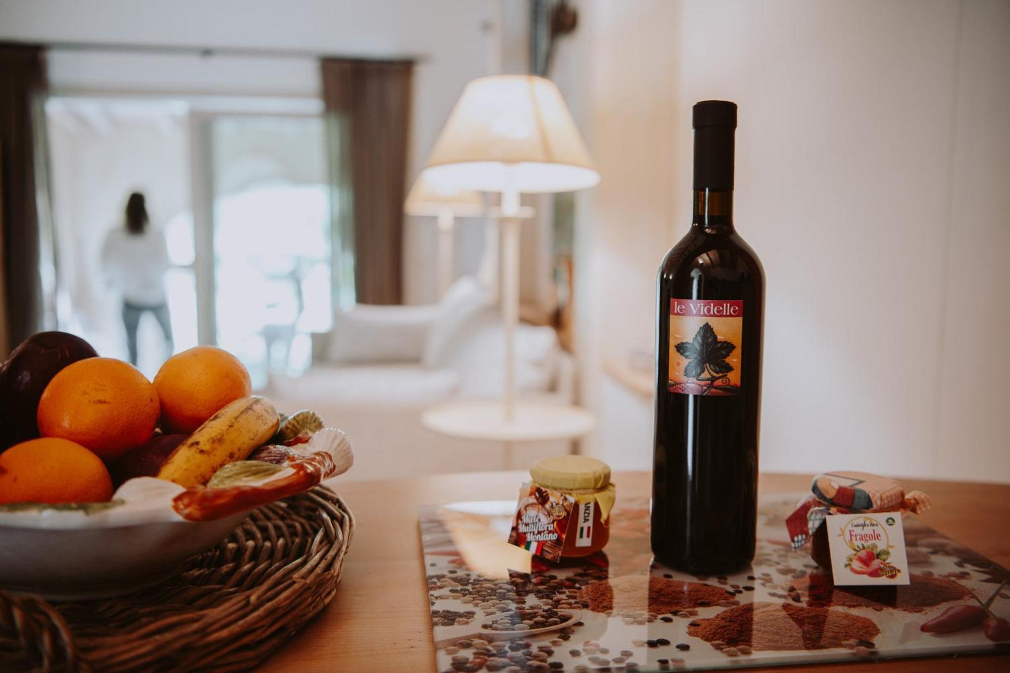 Relais De Charme Le Videlle Guest House Raffa Luaran gambar